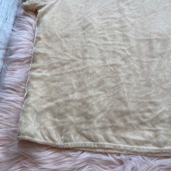 Nation LTD Marie Velvet Short Sleeve Tee Pink Cream sz M - Picture 7 of 13